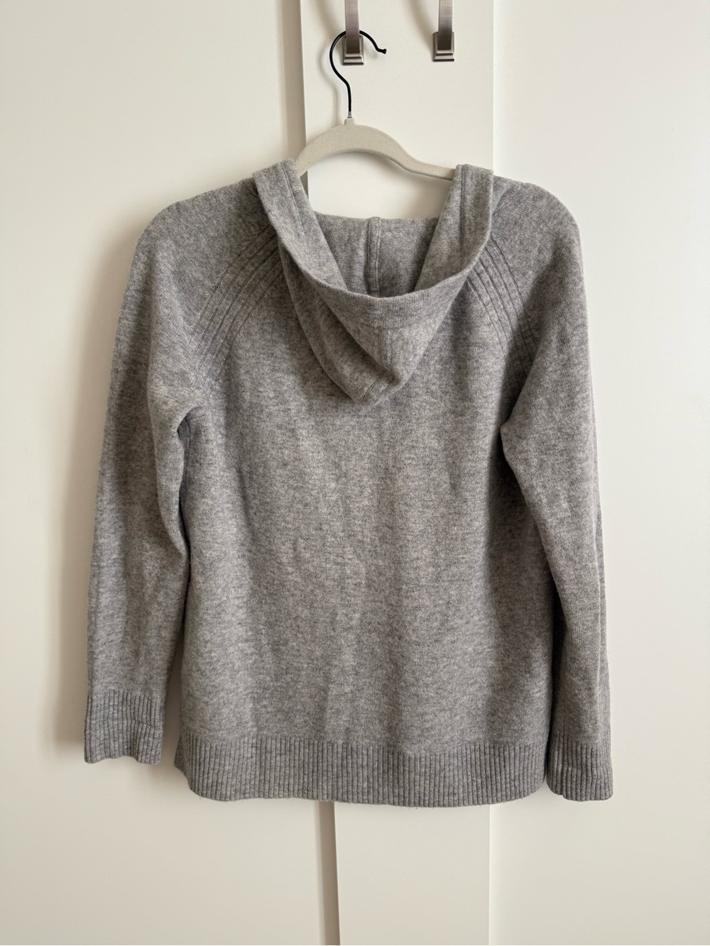 Max Studio Cashmere Hoodie Sweater Gray M - Picture 4 of 7